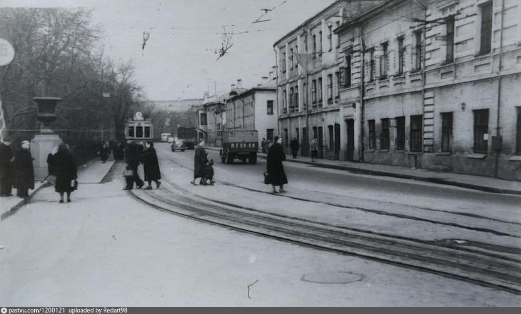 Самотечная площадь старые