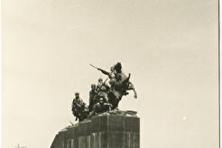 Памятник Василию Чапаеву (1960)