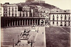 Largo Palazzo e S.Elmo (1865)
