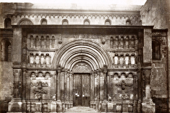 Portal des St. Jacob oder Schotten-Klosters (1900)