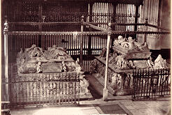 Granada. Catedral. Sepulcros de los Reyes Católicos, de Doña Juana y de Felipe el Hermoso (1875)