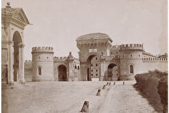Veduta della Porta di Sarragozza di Bologna (1860)