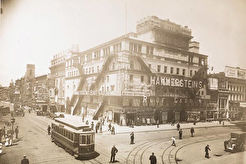 Hammerstein Victoria Theatre (1900)