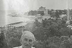 На башне Биоклиматической станции (1960)