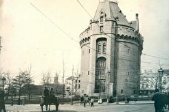 La Porte de Hal / Ворота Налле (1860)