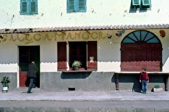 Salle à manger de la gare de Ponte Leccia (1982)