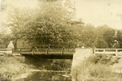 Batesville Bridge over Cooper's Creek (1900)