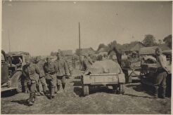 Немецкое подразделение в деревне Новый двор (1941)