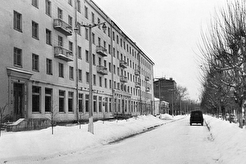 Набережная. Гостиница "Томь" (1960)