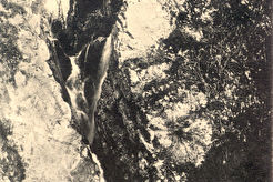 Водопад на реке Агура (1890)