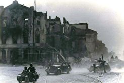 Перекрёсток улиц Советской и Энгельса (1941)