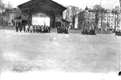 Парад допризывной молодёжи у Народного театра (1919)