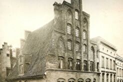 Johannisstraße 20: Nöltingsches Haus (1880)