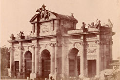 Puerta de Alcalá (1857)