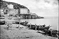 La plage des Ponchettes (1863)