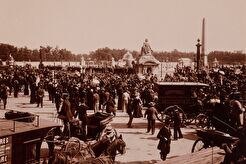 Place de la Concorde (1880)