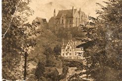 Вид на замок (1880)