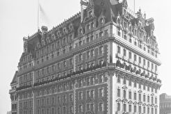 1470 Broadway at 42nd Street. Knickerbocker Hotel (1900)