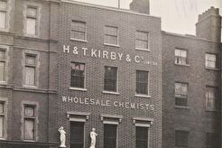 South West Corner of Lincolns' Inn Fields (1900)