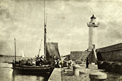 Le Phare a la Pointe du Mole (1854)