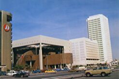 Modern buldings in Dubai (1985)