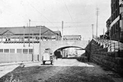Notre-Dame Street Viaduct (1900)