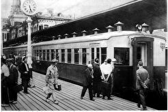 Электропоезд на вокзале Северных ж.д (1930)
