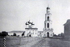 Успенский собор и колокольня (1880)