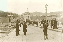 Арка в память приезда Николая II в бытность его наследником (1902)