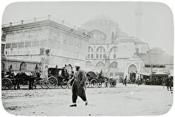 Konstantinopolis. Tophane Meydan Çeşmesi ve Ali Paşa Camii (1900)