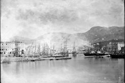 Le port : entrée du bassin Lympia (1863)