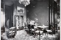 Приемная Александра III после захвата Зимнего дворца революционерами (1917)
