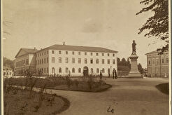 Akademiska huset (1890)