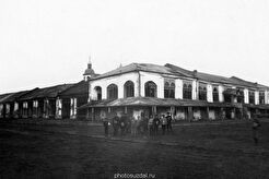 Суздальские торговые ряды. Южный фасад (1900)