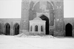 Внутренний двор мечети Калян (Masjidi Kalon) (1960)