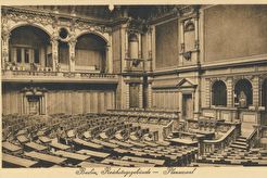 Reichstagsgebäude. Plenarsaal (1890)