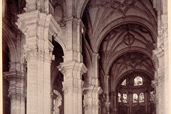 Granada.  Catedral. Vista de la Nave principal (1875)