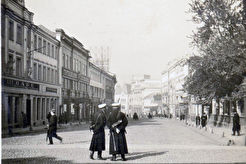 Кузнецкий мост от Большой Лубянки (1900)