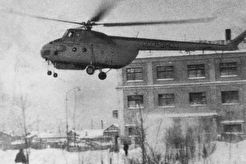 Доставка больного санавиацией в Мурманскую областную больницу (1960)