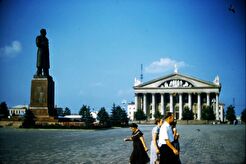 Центральная площадь (1960)