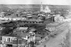 Центральная часть города с колокольни (1904)