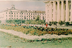 Центральная площадь (1960)