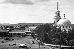 Церковная площадь Миасского завода (1880)