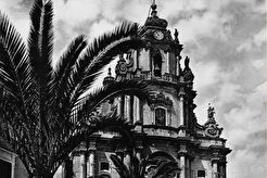 Ragusa, Piazza Duomo (1940)