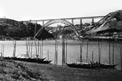 Vila Nova de Gaia. Ponte de D. Maria Pia (1900)