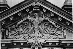 Der Bau des Reichstages: Mittelbau-Giebel der Südseite (1892)