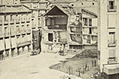 Derribo de una de las fachadas de la Puerta del Sol (1855)