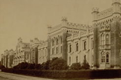 Императорские конюшни (1860)