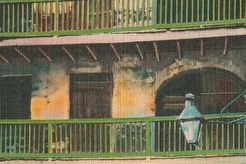 Courtyard and prison rooms in the Cabildo (1900)