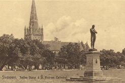 Raffle's Monument & St. Andrew's Cathedral (1900)